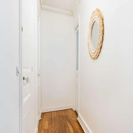 3 Pieces Au Coeur Du 19e - 4p Appartamento *