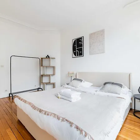 Appartamento 3 Pieces Au Coeur Du 19e - 4p *